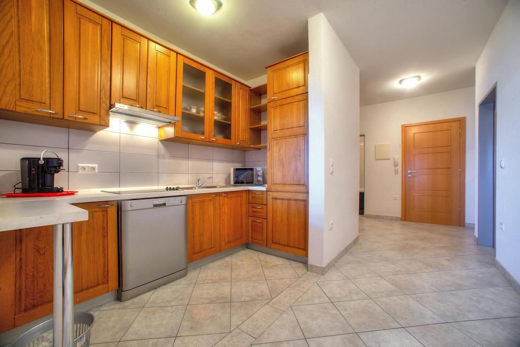 Apartments Peran Šibenik Kamer foto
