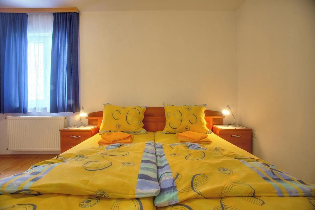 Apartments Peran Šibenik Kamer foto